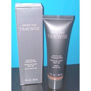 Mary Kay Timewise Matte 3D Foundation Bronze W 130 NEW With Box‎ W130